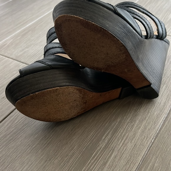 Coach Jazlyn Vegan Leather Wedge Heels size 7 - Picture 11 of 11